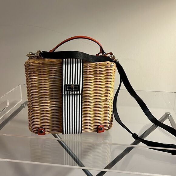 henri bendel Handbags - Henri Bendel Montauk Wicker Lunch Box